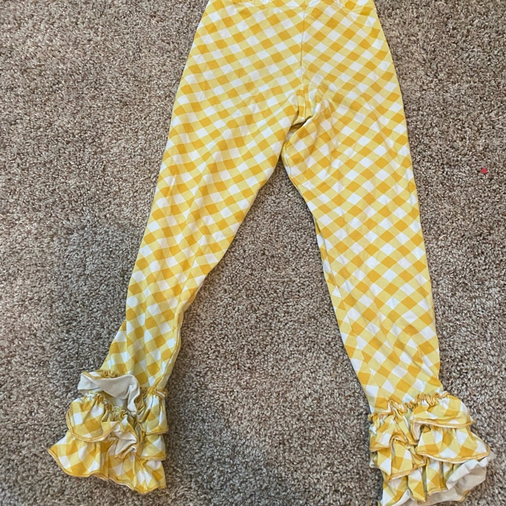 Shrimp and Grits yellow checkered leggings